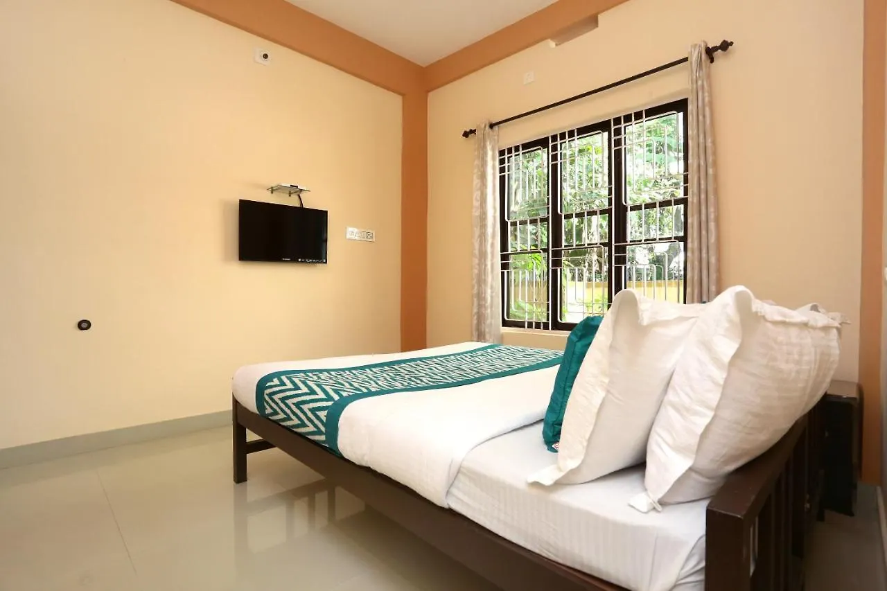 Oyo 9619 Harmony Inn Meenangadi 3*,  Indie